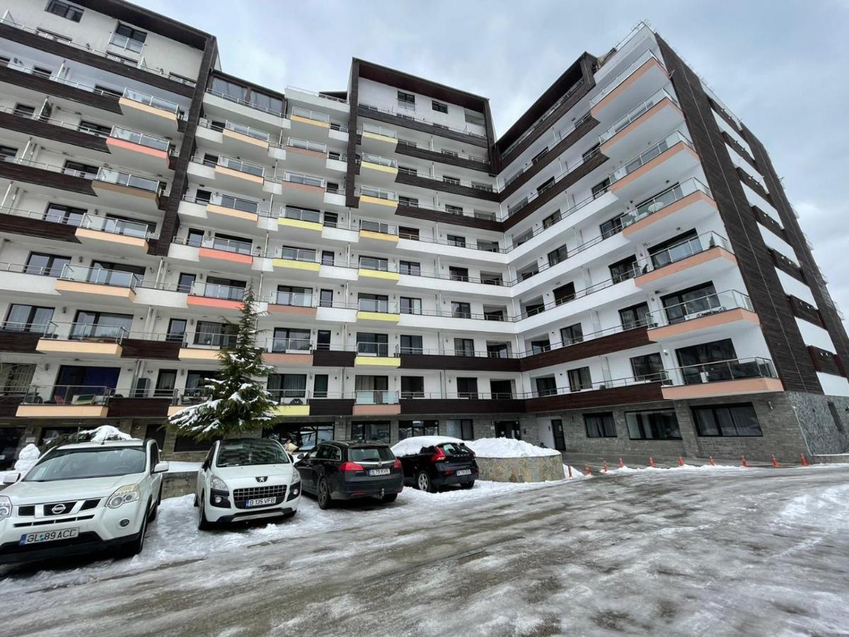 Romantic Jacuzzi Chic Apartment Sinaia Exterior photo