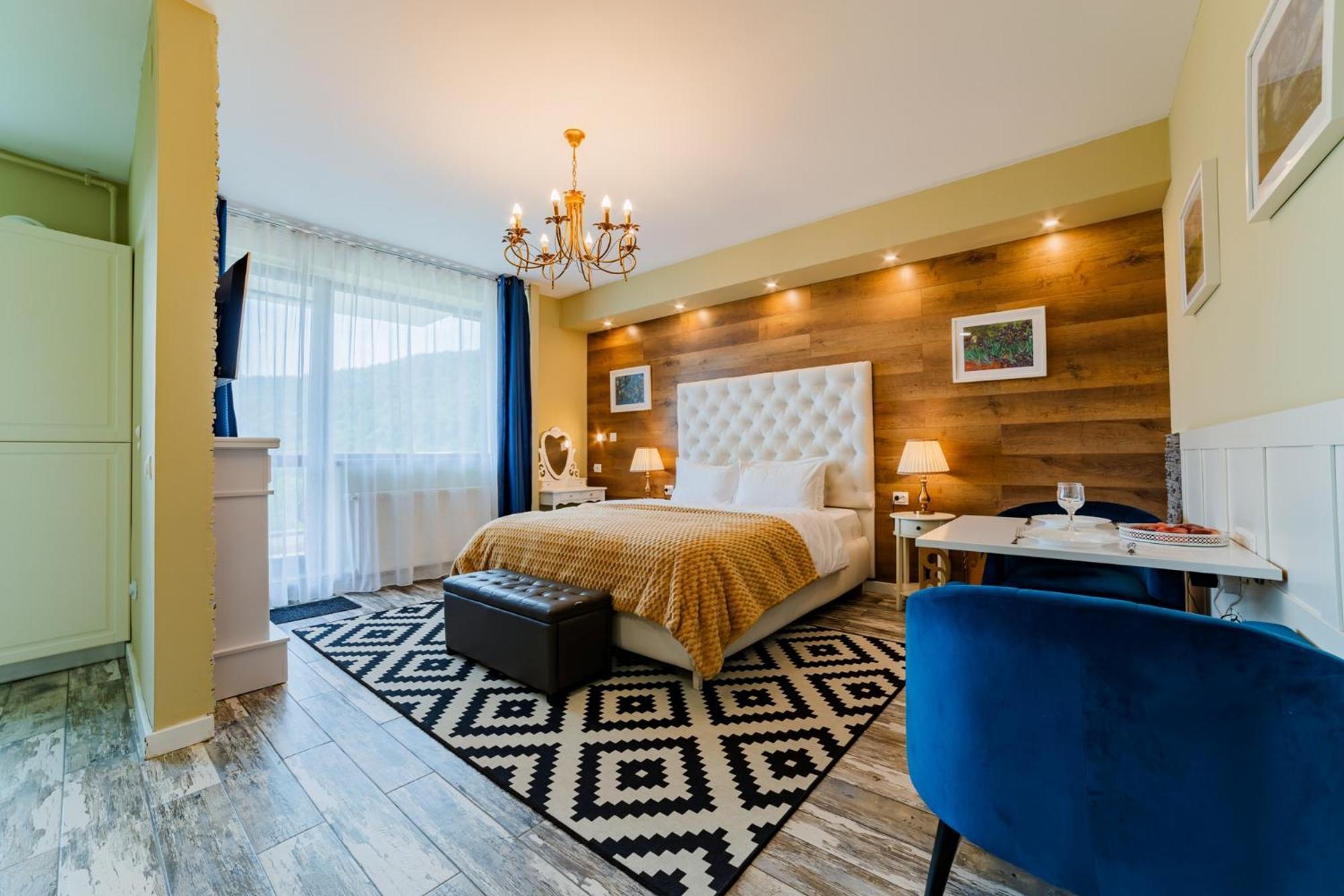 Romantic Jacuzzi Chic Apartment Sinaia Exterior photo
